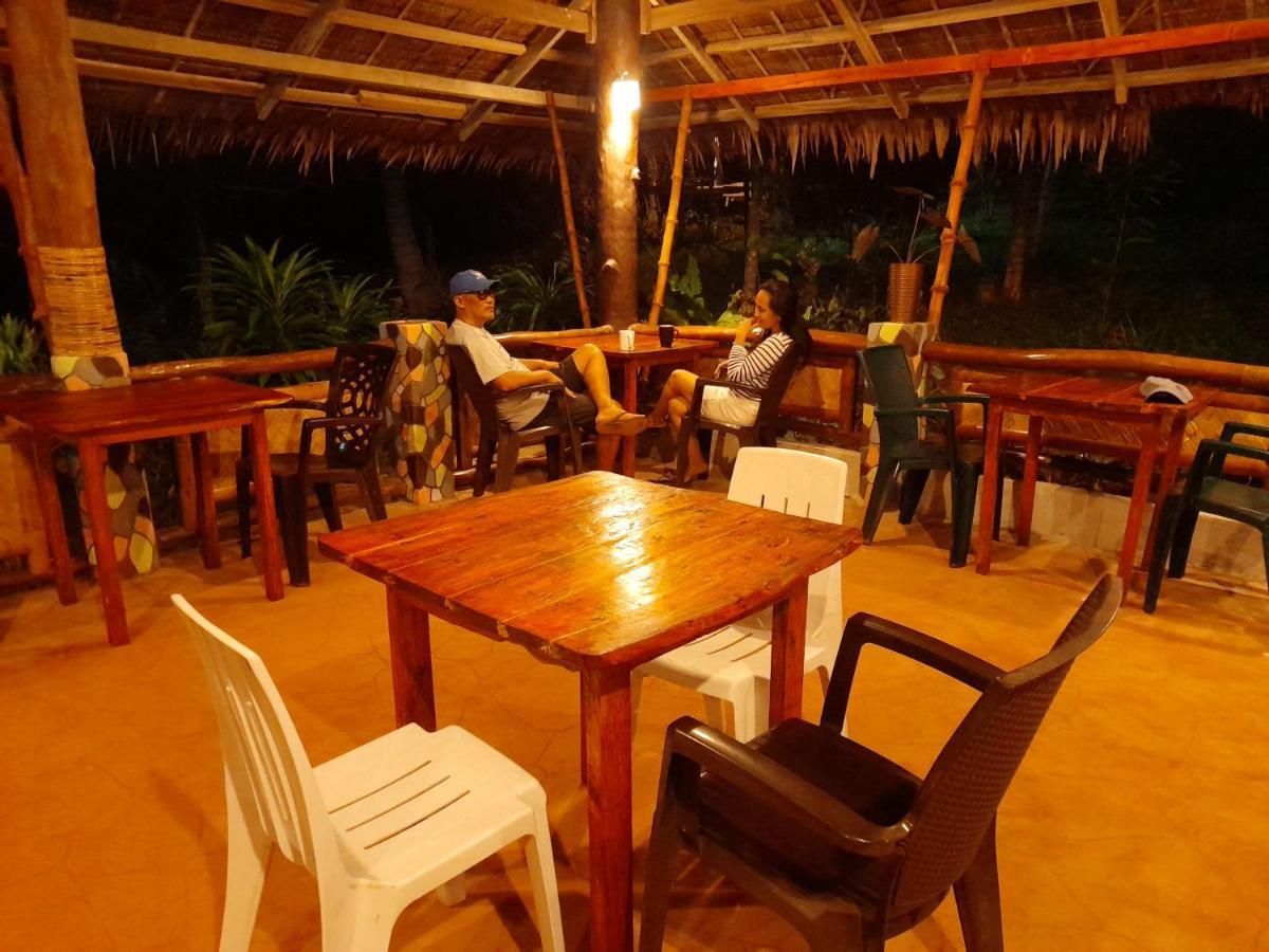Erlittop Nature Lodge 엘니도 외부 사진