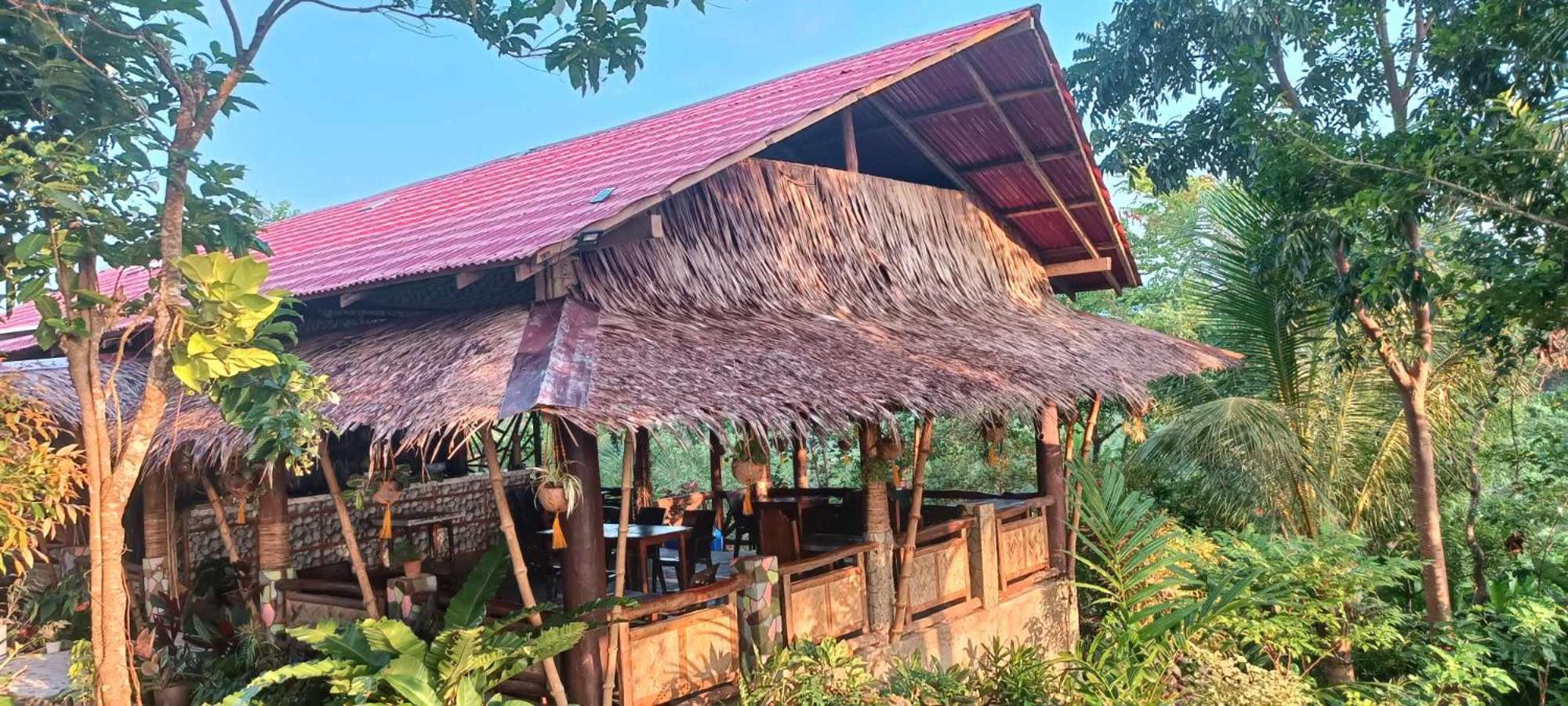 Erlittop Nature Lodge 엘니도 외부 사진