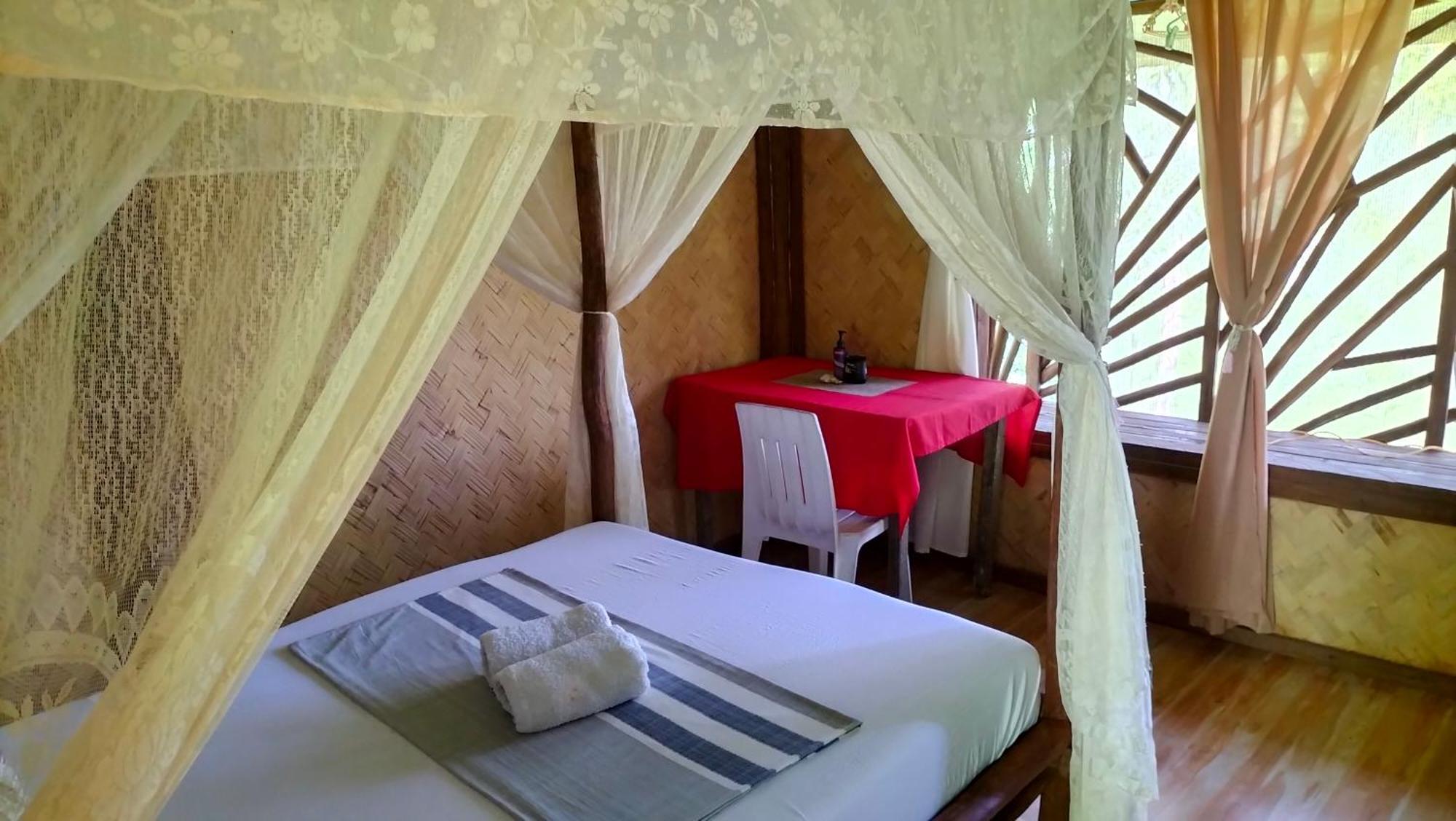 Erlittop Nature Lodge 엘니도 외부 사진